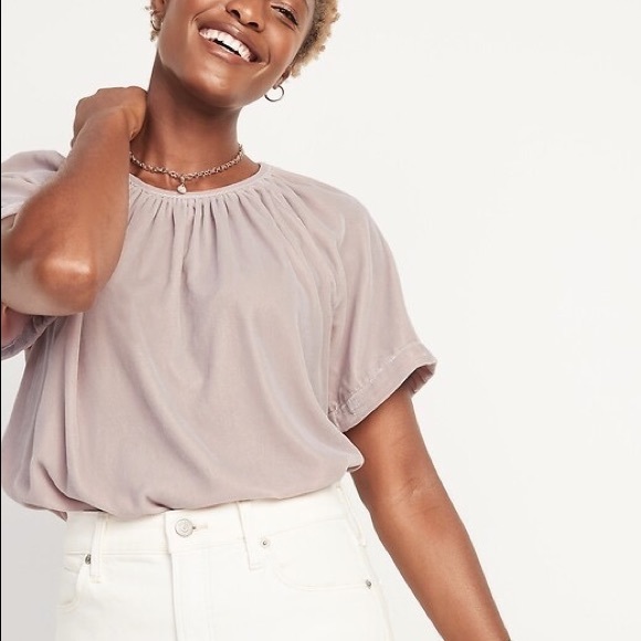 Old Navy Rose Coloured Velvet Top - Picture 2 of 6